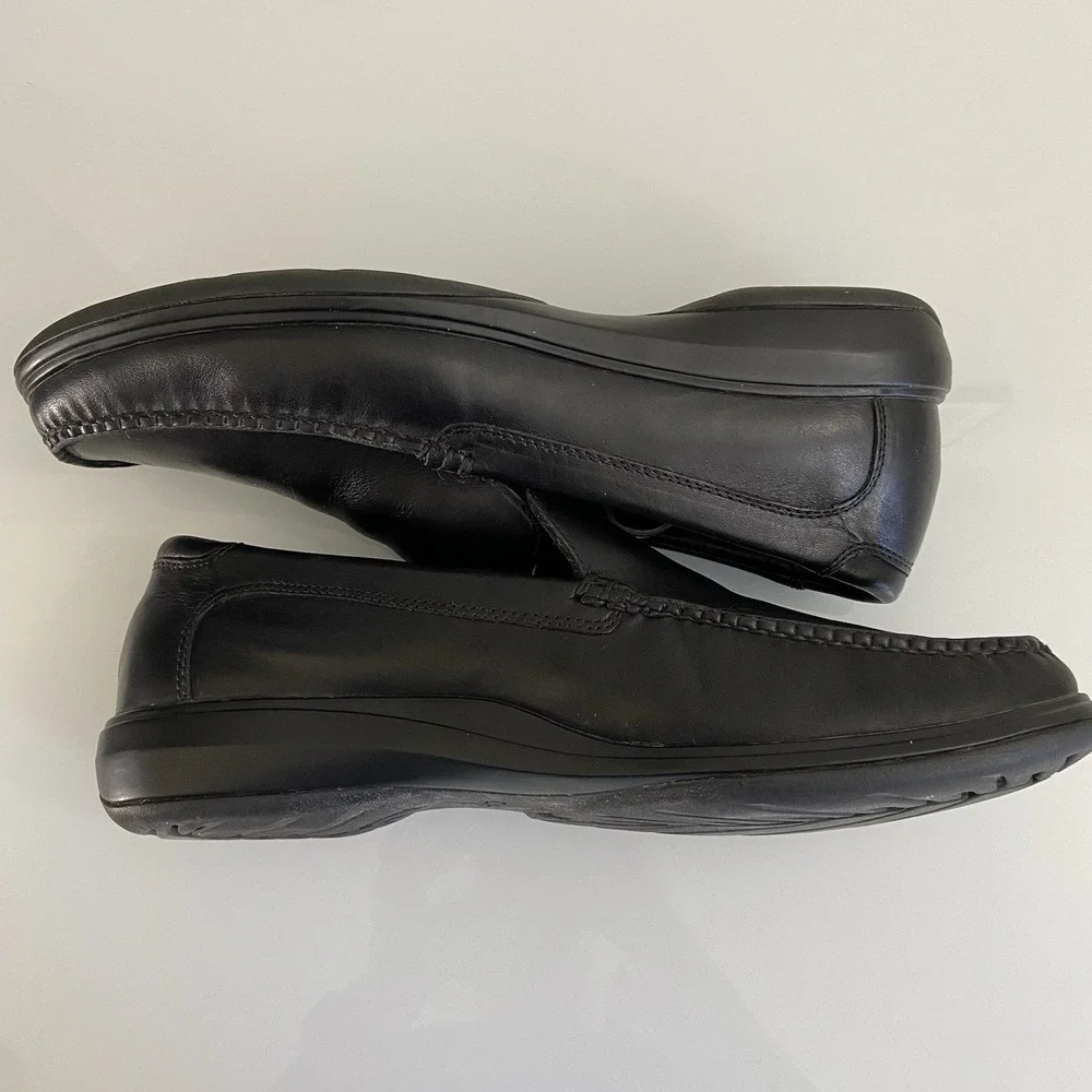Cole Haan Loafers Men's Size 10M Black Leather Slip On Shoes C12405‎ EUC